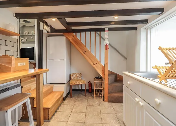 3 Seaview Cottages