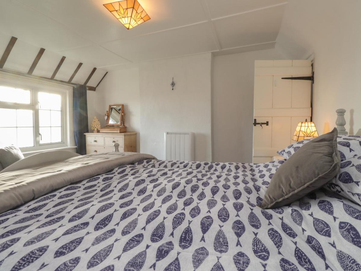 3 Seaview * Pevensey